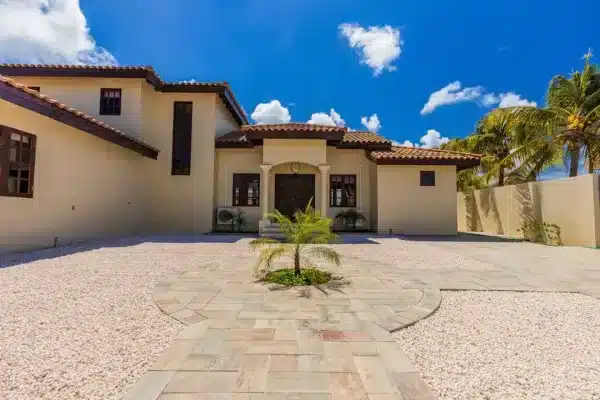 Aruba house