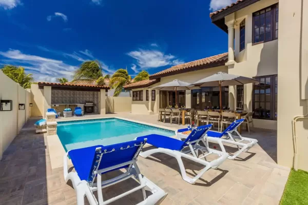 Aruba pool